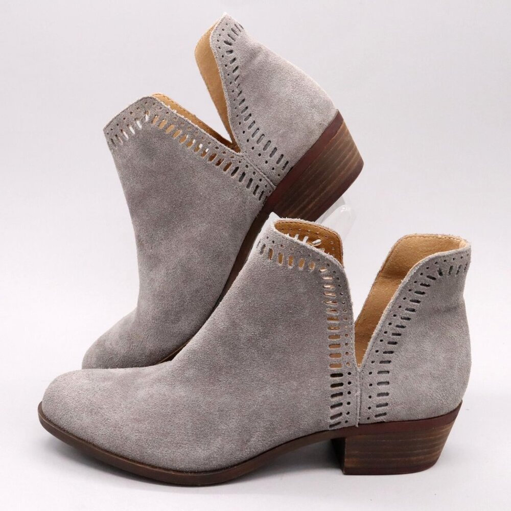 Lucky Brand Bustina Gray Slip On Ankle Boots Shoes Womens sz 9 Euro 39 Booties